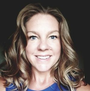 Meet your Posher, Candice